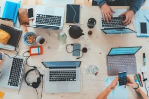 Funil de vendas para indústrias: como construir e otimizar cada etapa